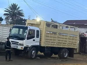 Isuzu FSR 2015 White for Sale