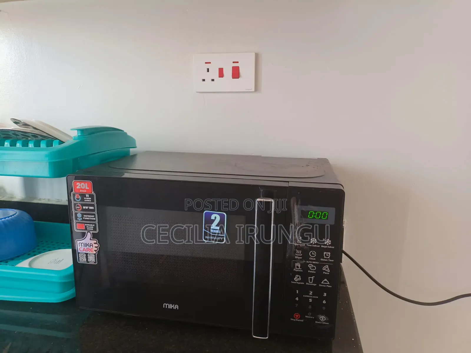 TV, Dispenser, Microwave