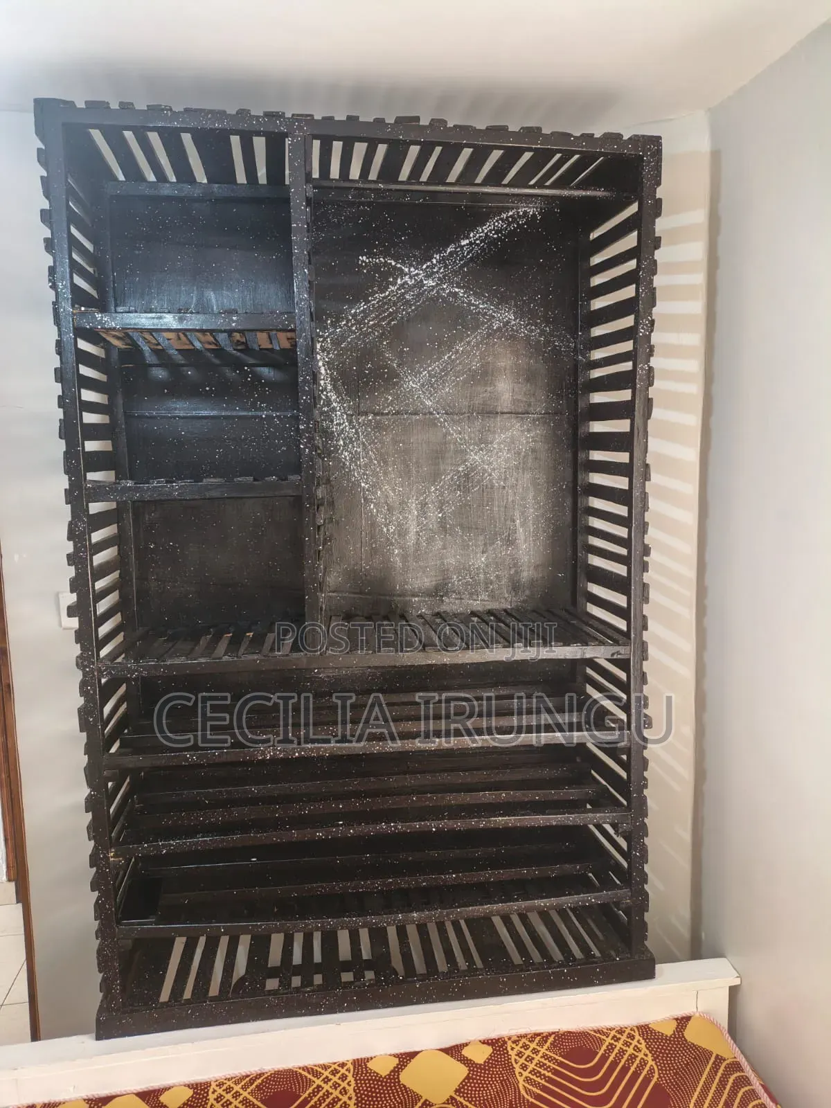 TV, Dispenser, Microwave