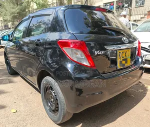 Toyota Vitz 2012 Black