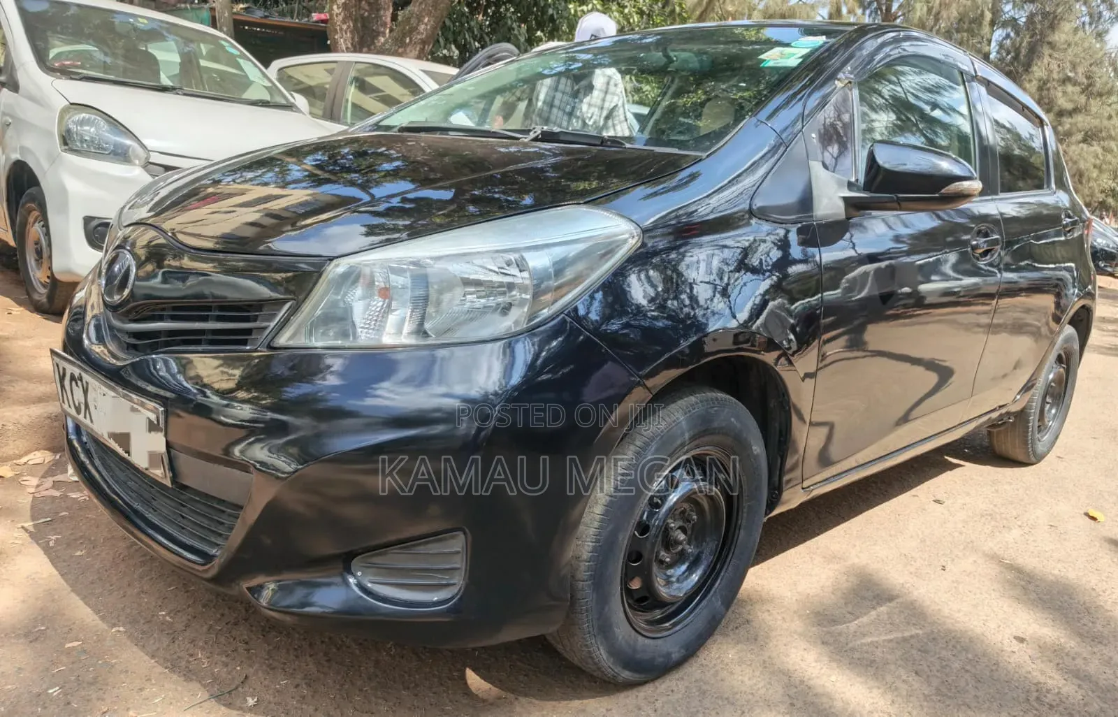 Toyota Vitz 2012 Black