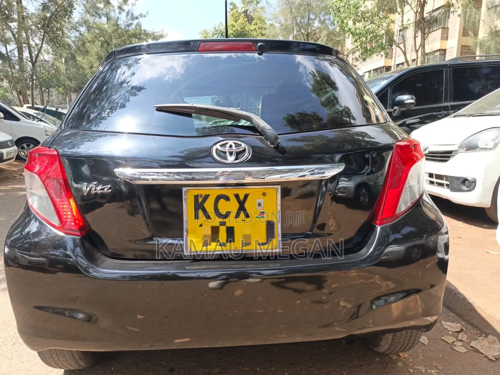 Toyota Vitz 2012 Black