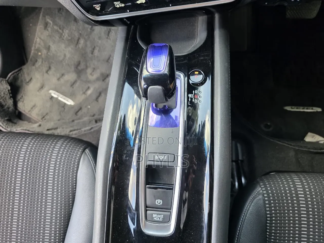Honda Vezel 2018 Black