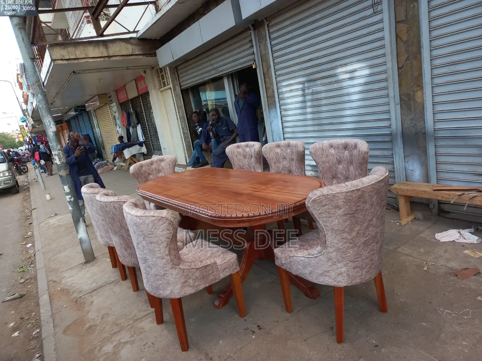 Furnitures