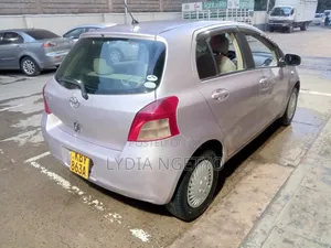 Toyota Vitz 2006 Pink