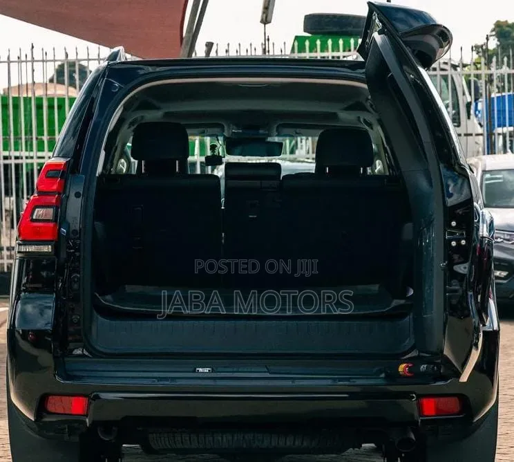 Toyota Land Cruiser Prado 2020 Black