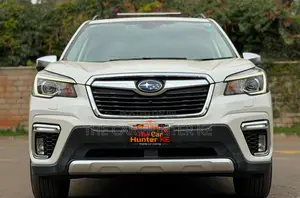 Subaru Forester 2019 Pearl