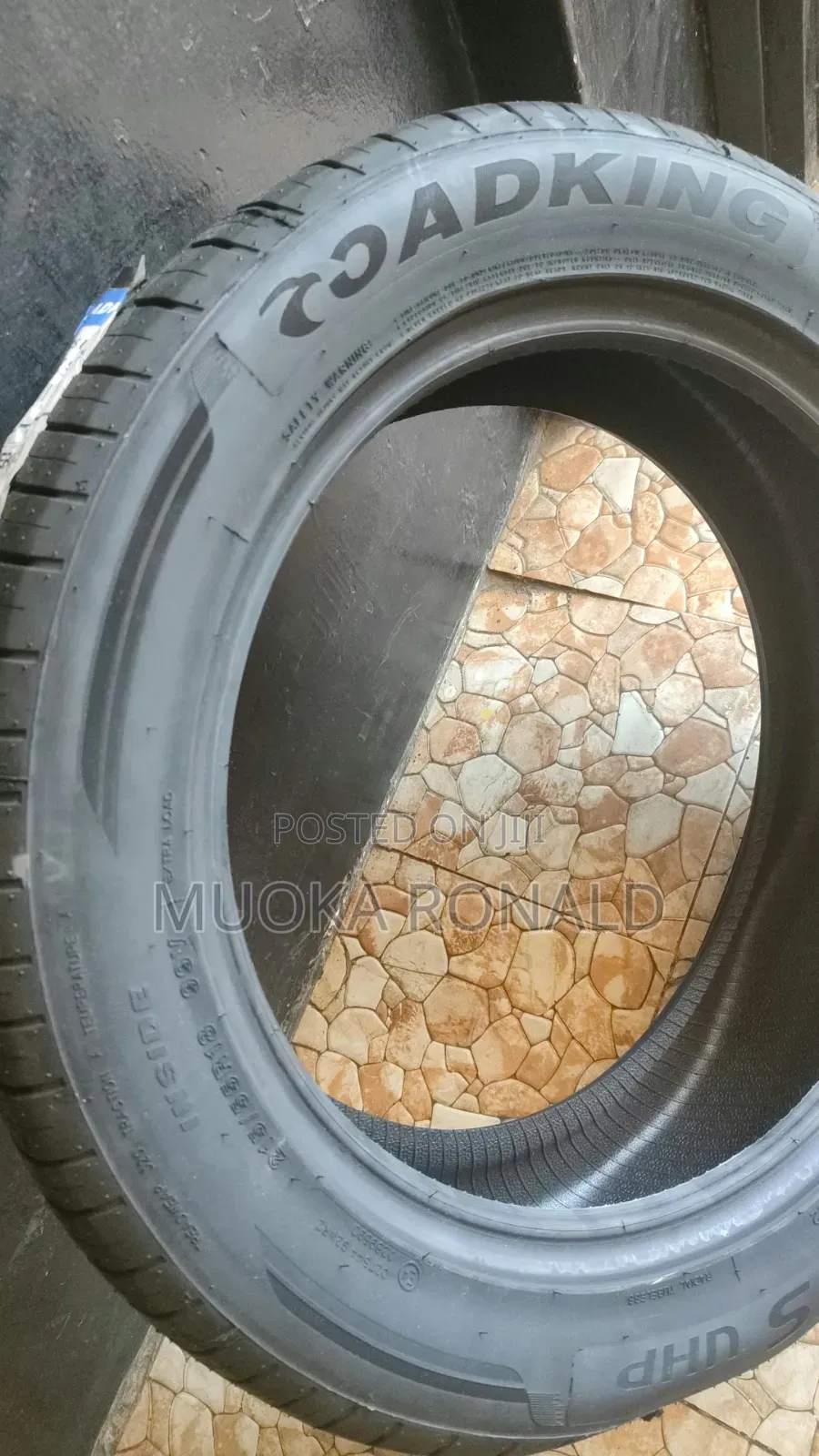 215/55r18 Roadking Tyre
