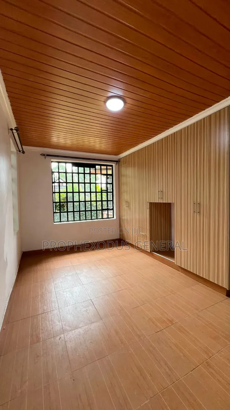 4bdrm Mansion in Rimpa for sale