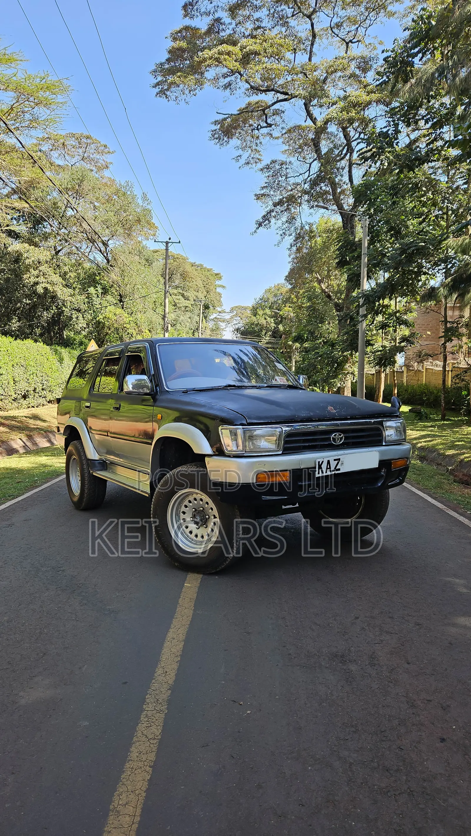 Toyota Hilux Surf 3.0DT 2000 Black
