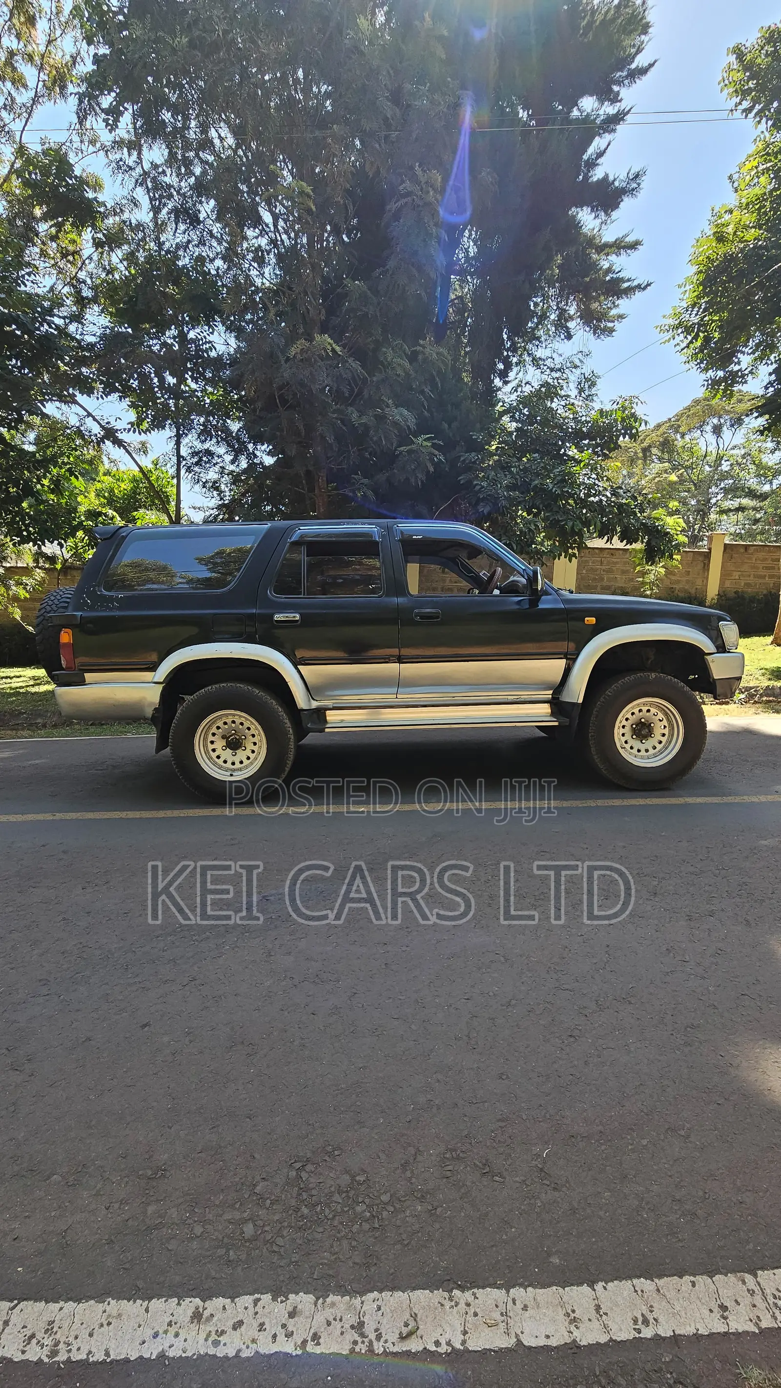 Toyota Hilux Surf 3.0DT 2000 Black