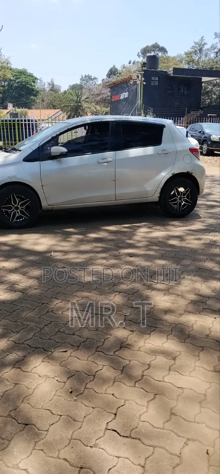 Toyota Vitz 2012 White