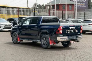 Toyota Hilux 2020 Blue