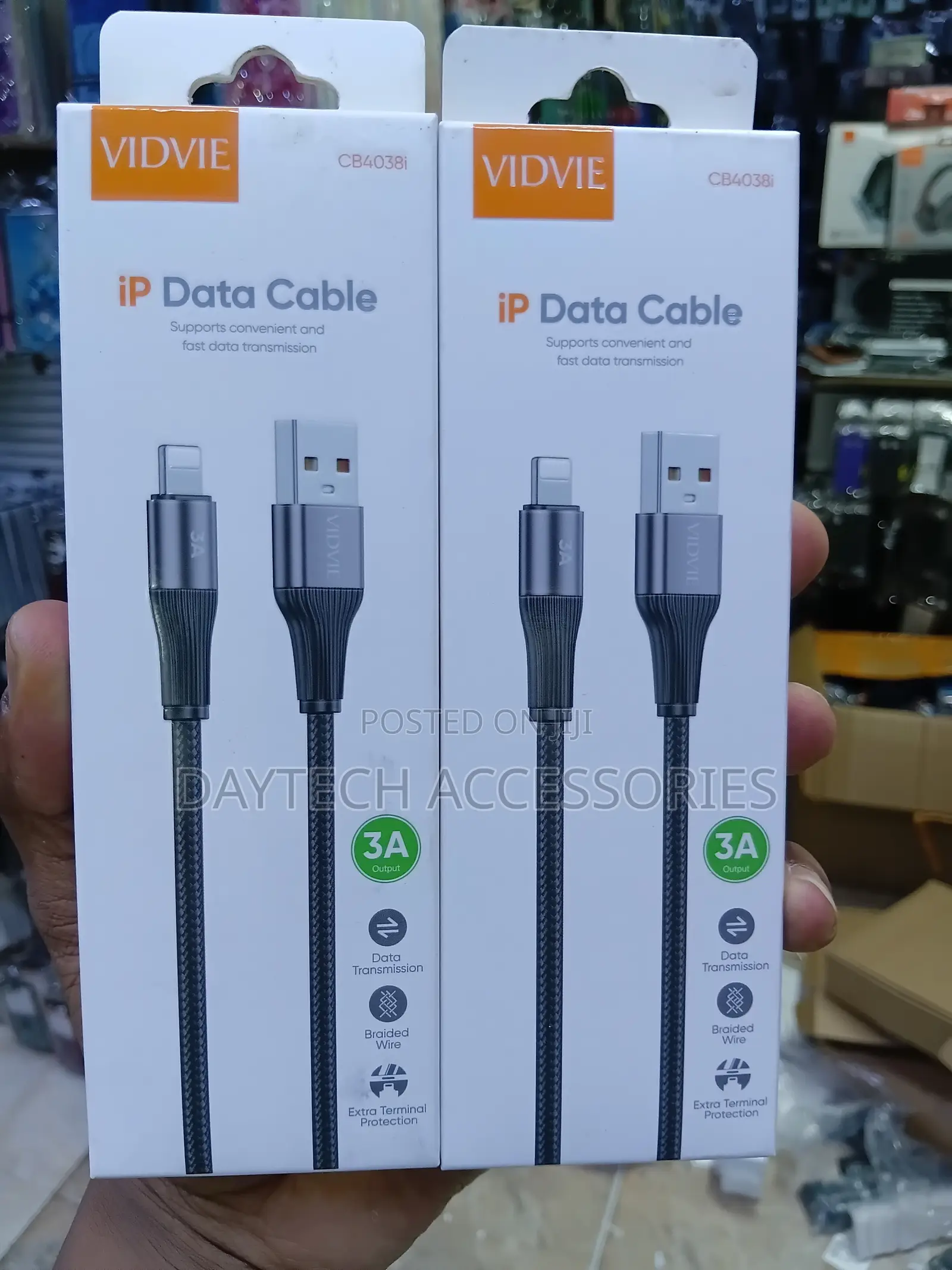 The Vidvie CB4038i USB to Lightning (iP) Data & Charging Cable.
