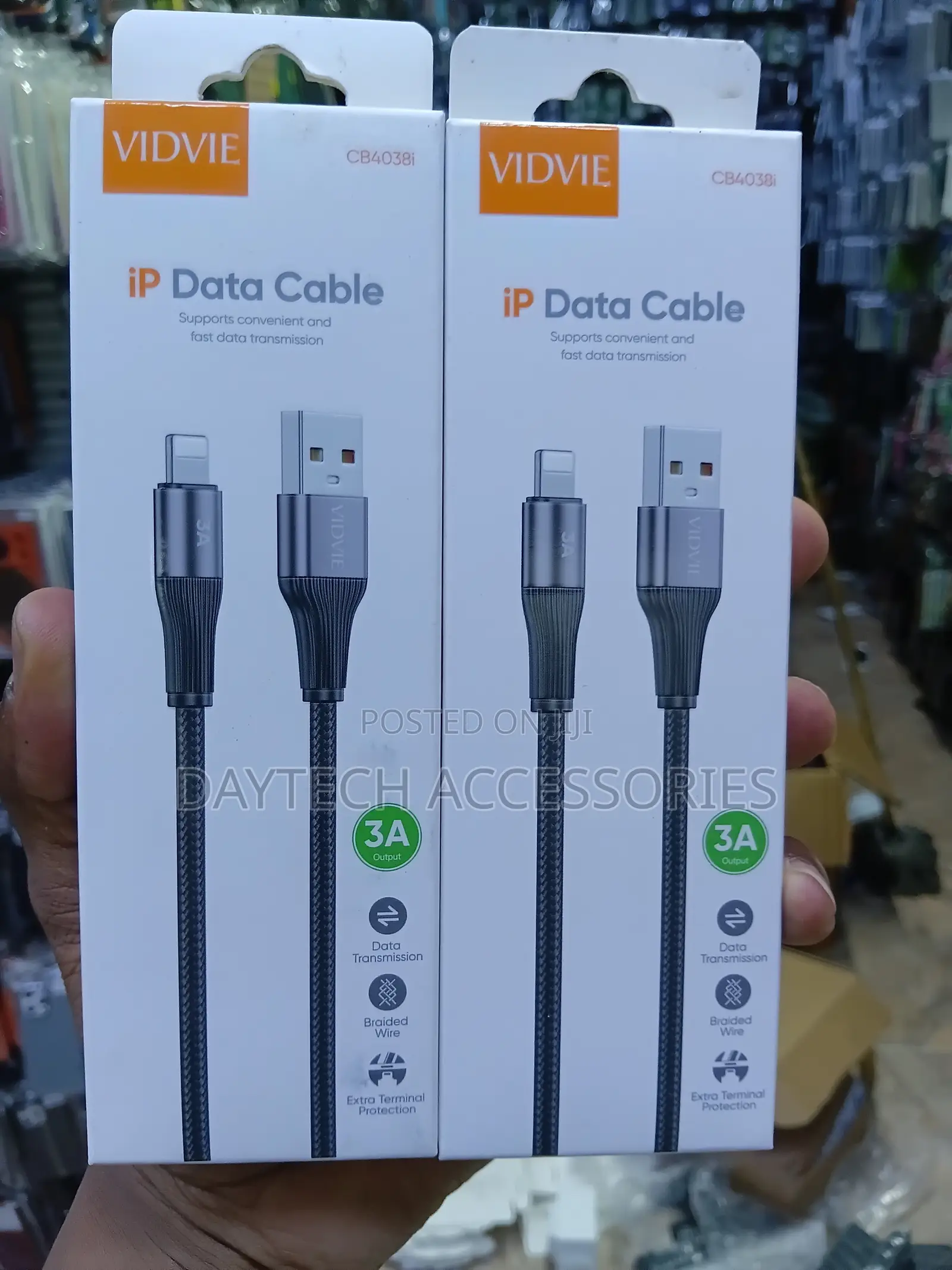 The Vidvie CB4038i USB to Lightning (iP) Data & Charging Cable.
