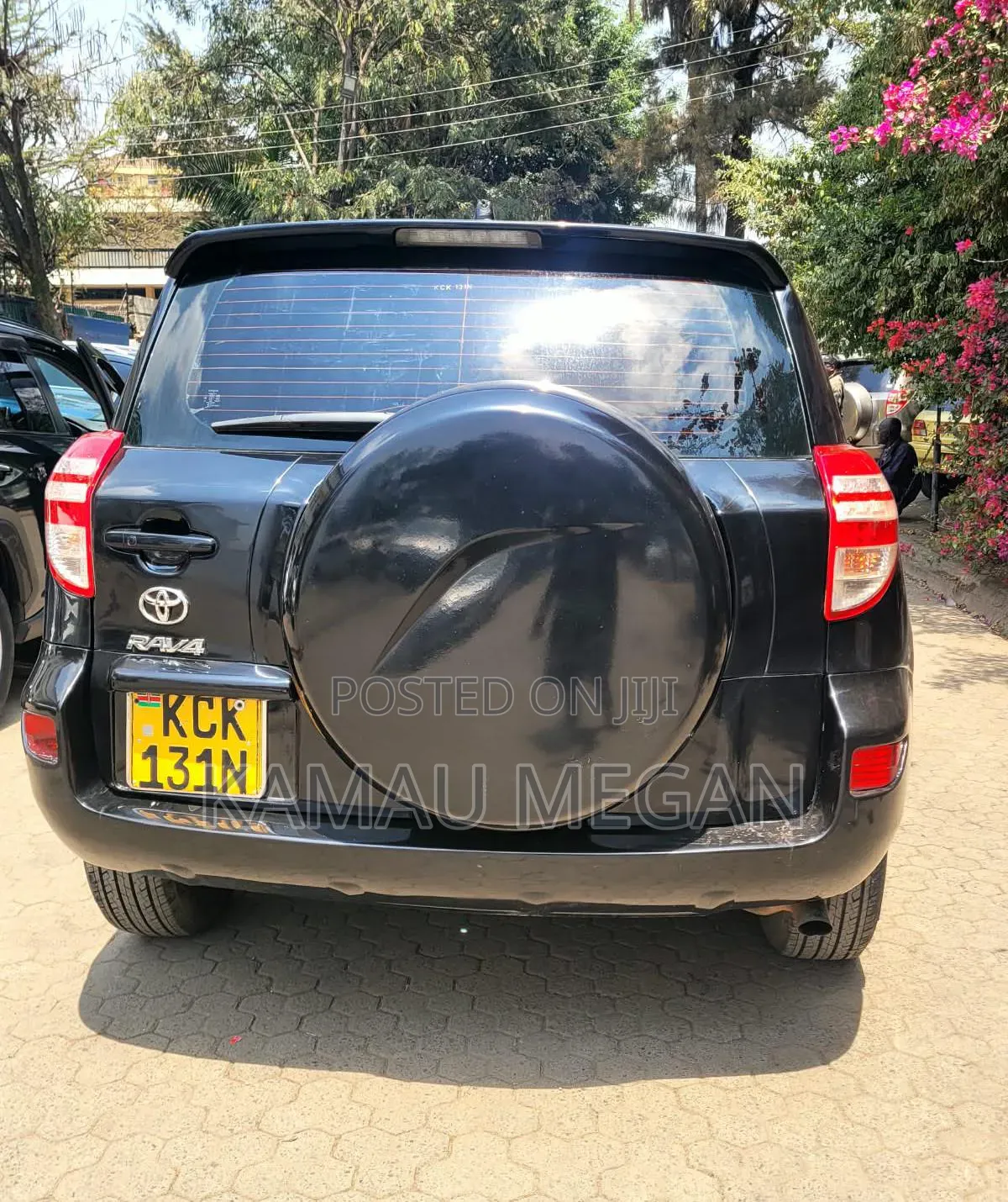 Toyota Vanguard 2010 Black