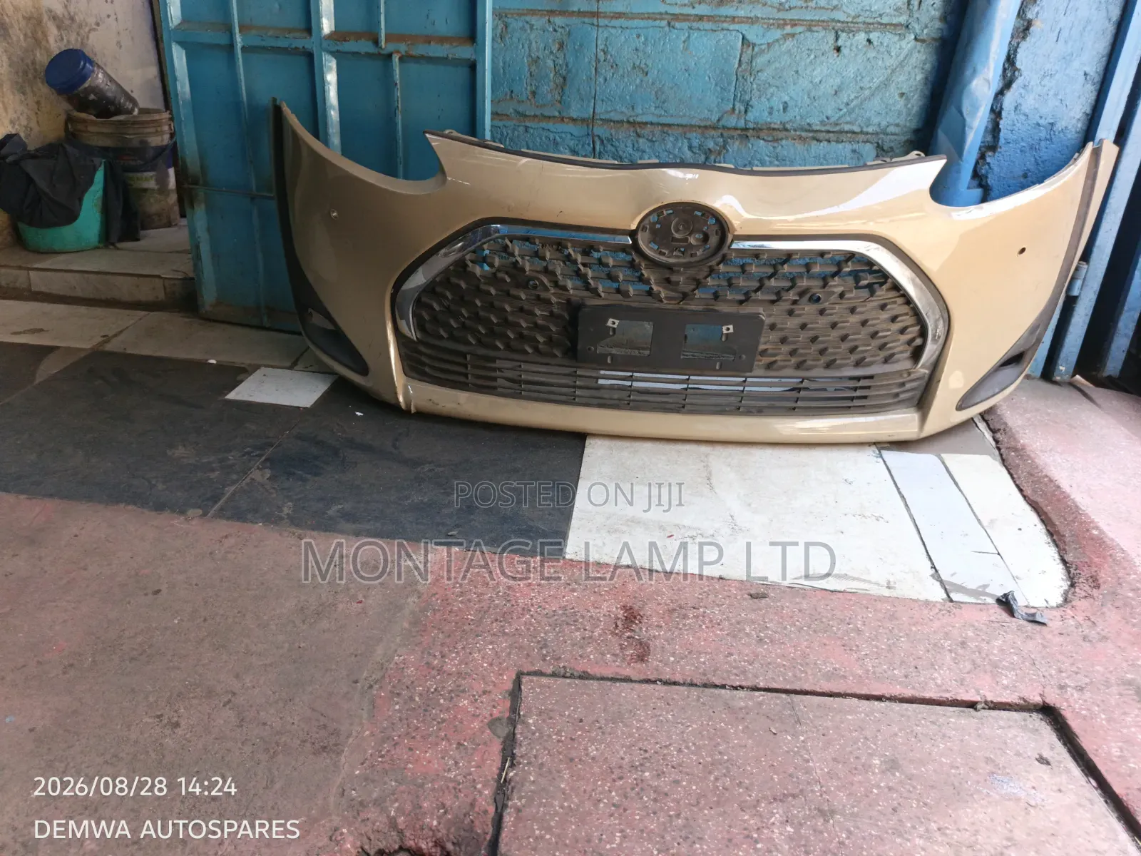 Front Bumper Sienta 2018