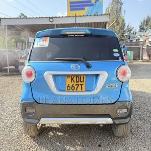 Daihatsu Cast 660 AWD 2018 Blue
