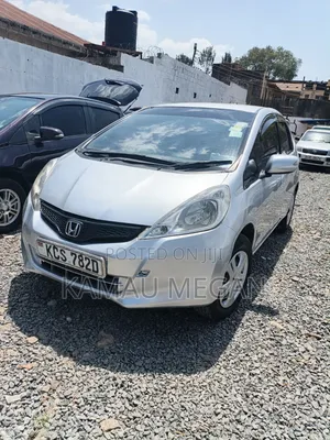 Honda Fit 2011 Silver