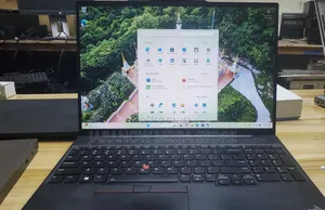 Laptop Lenovo ThinkPad E16 G1 16GB Intel Core i5 SSD 512GB