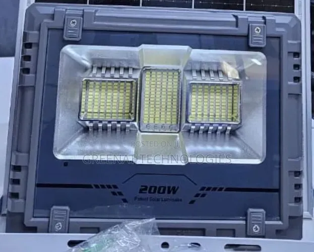 Sky Eye Solar Security Flood Light 200 Watts