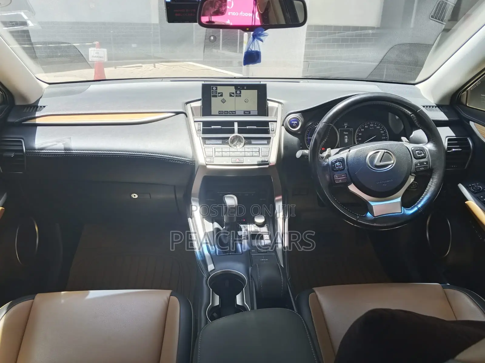 Lexus NX 2015 Gray
