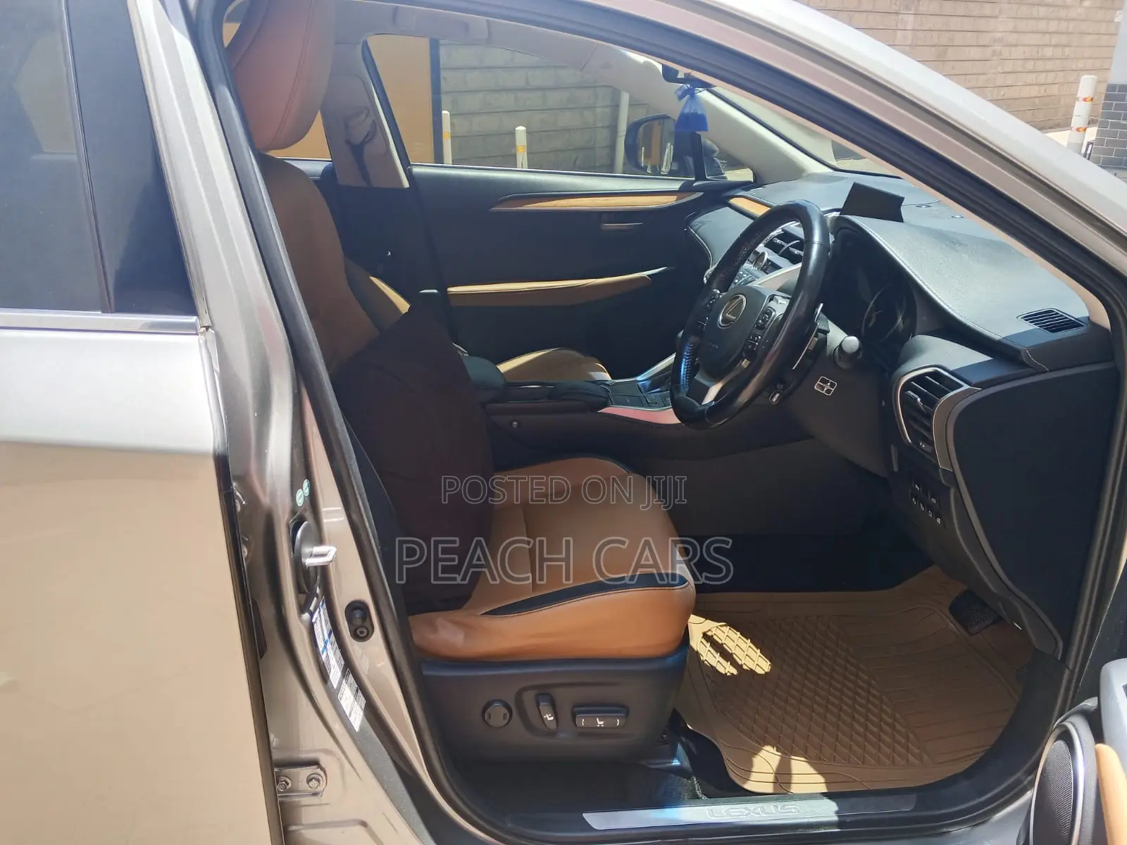 Lexus NX 2015 Gray