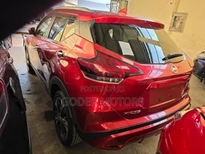 Nissan Kicks 2020 Blue