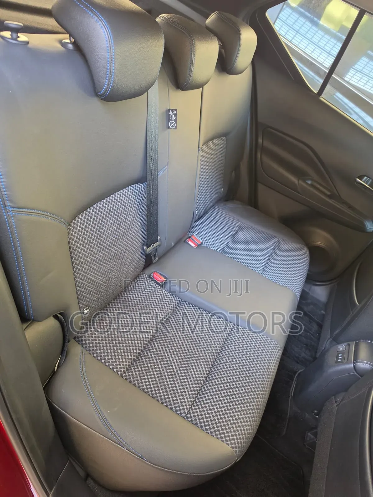 Nissan Kicks 2020 Blue