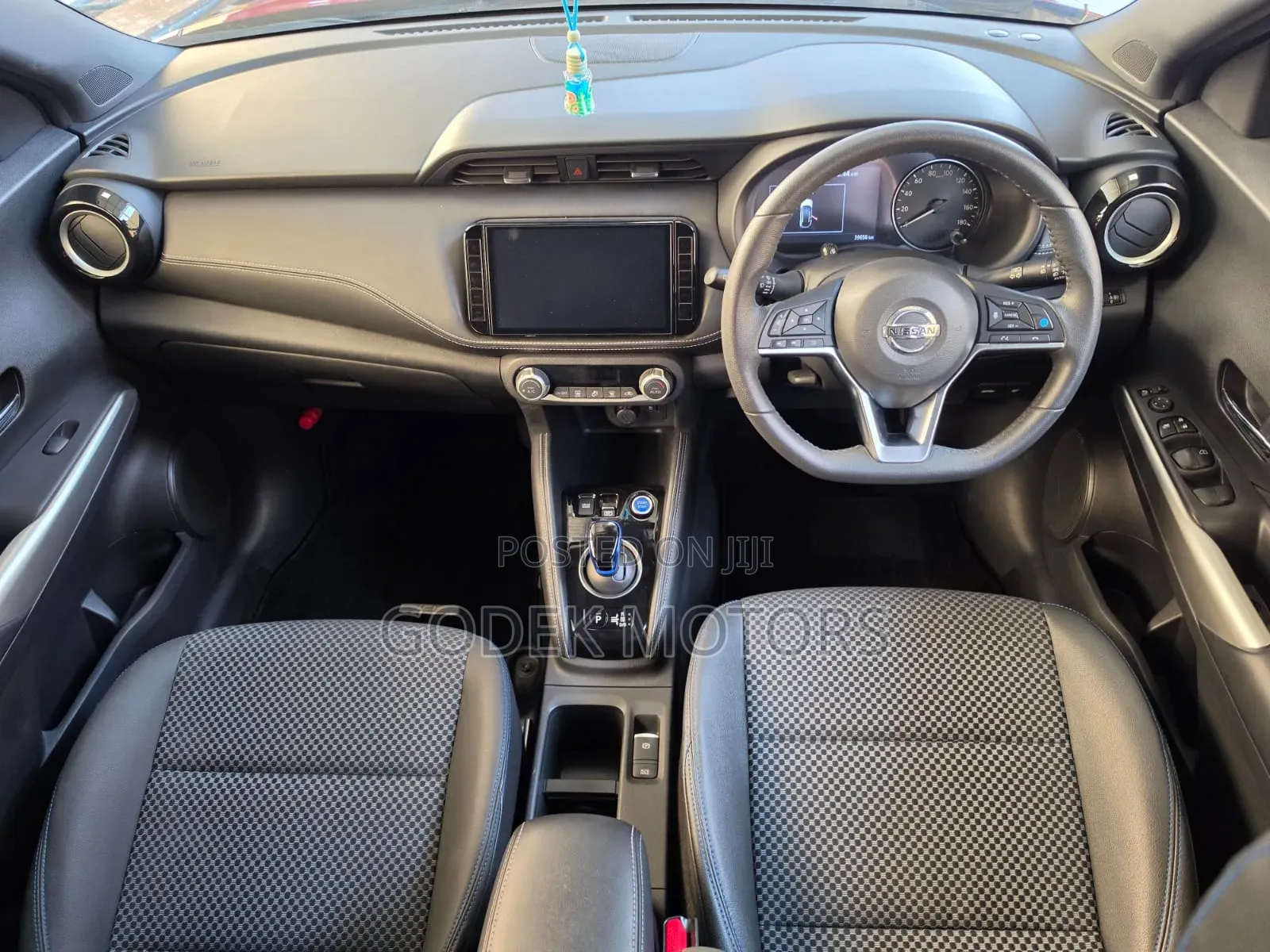 Nissan Kicks 2020 Blue