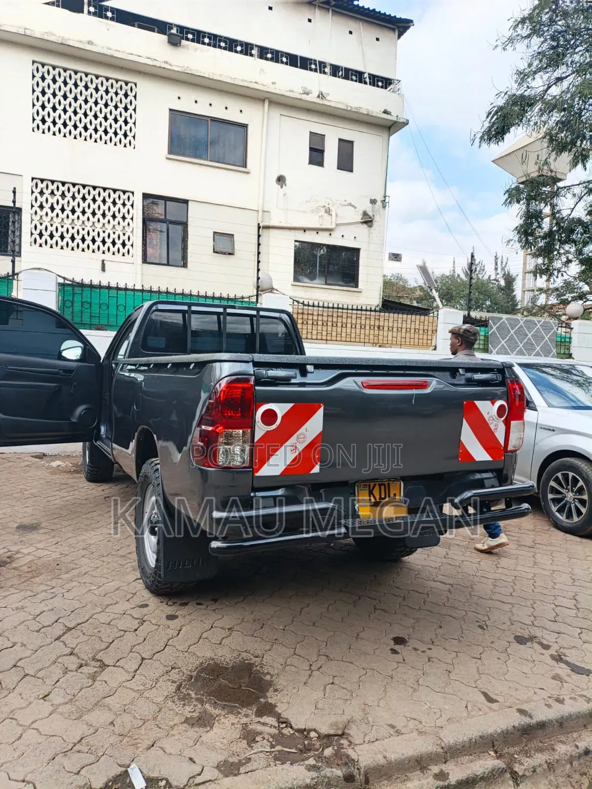 Toyota Hilux 2020 Gray