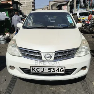 Nissan Tiida 2010 White