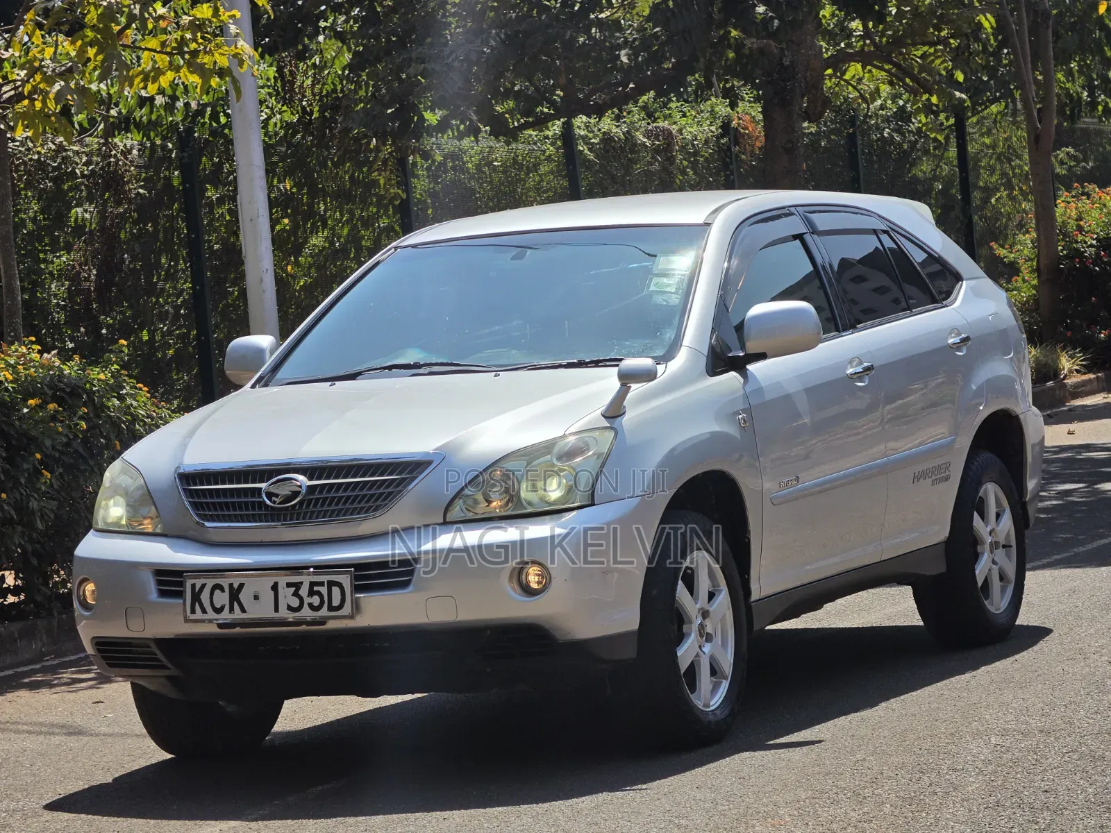 Toyota Harrier 3.3 Hybrid 4WD 2009 Silver