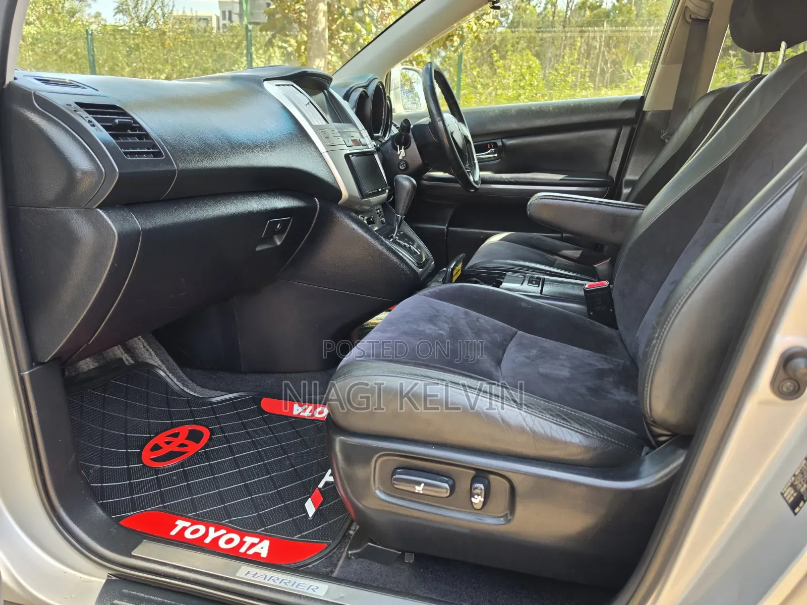Toyota Harrier 3.3 Hybrid 4WD 2009 Silver