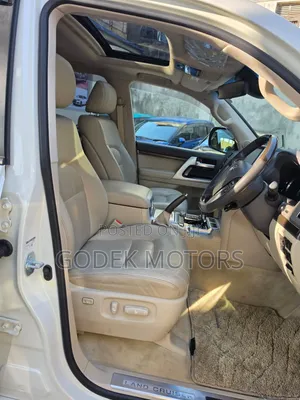 Toyota Land Cruiser 2020 White