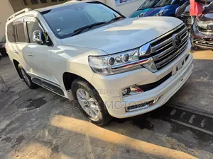 Toyota Land Cruiser 2020 White
