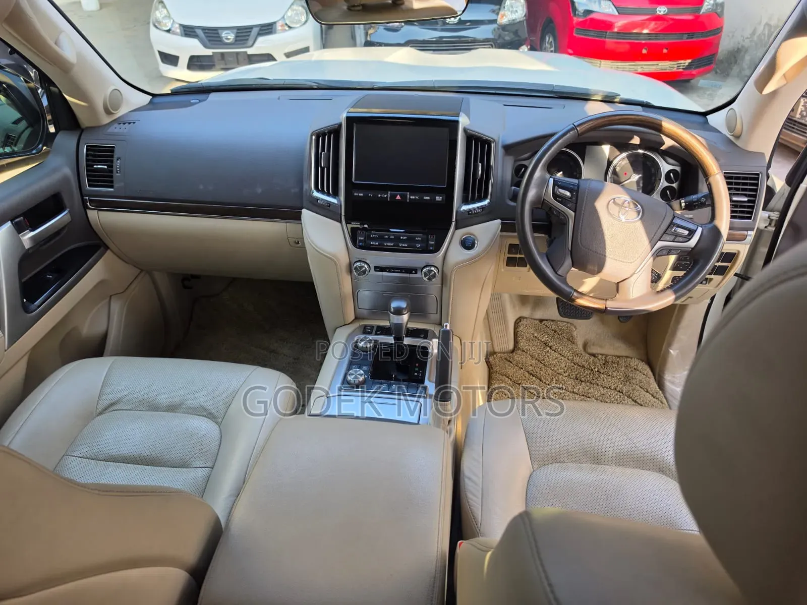 Toyota Land Cruiser 2020 White