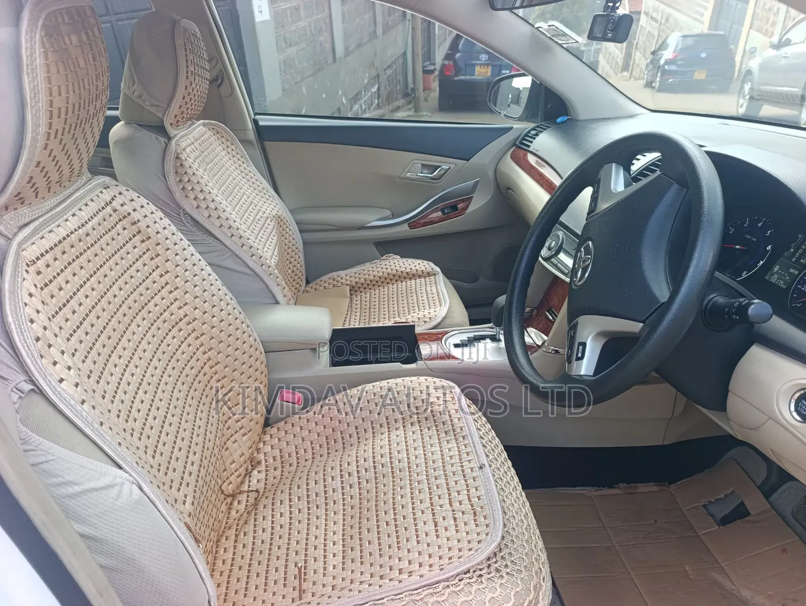 Toyota Premio 2018 White