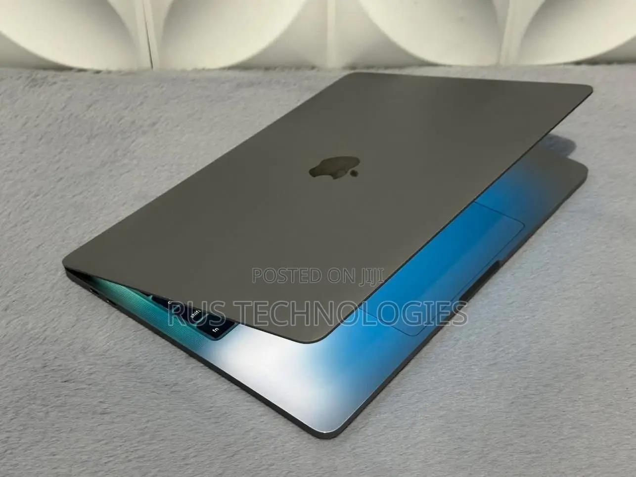 Laptop Apple MacBook Pro 2020 32GB Intel Core i7 SSD 512GB