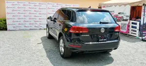 Volkswagen Touareg 2012 Black