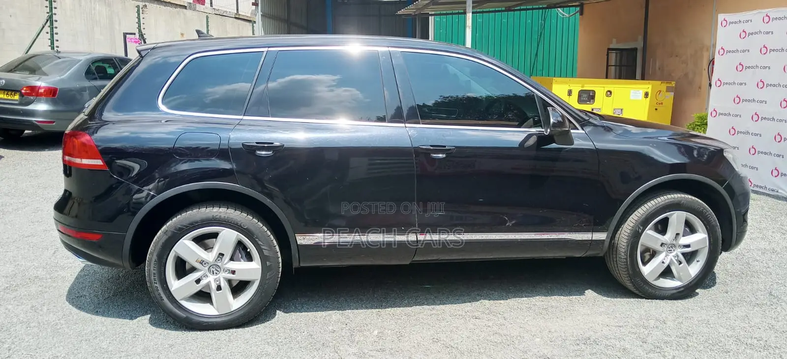 Volkswagen Touareg 2012 Black