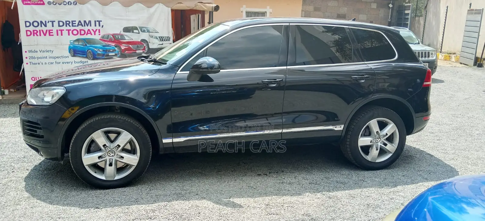 Volkswagen Touareg 2012 Black
