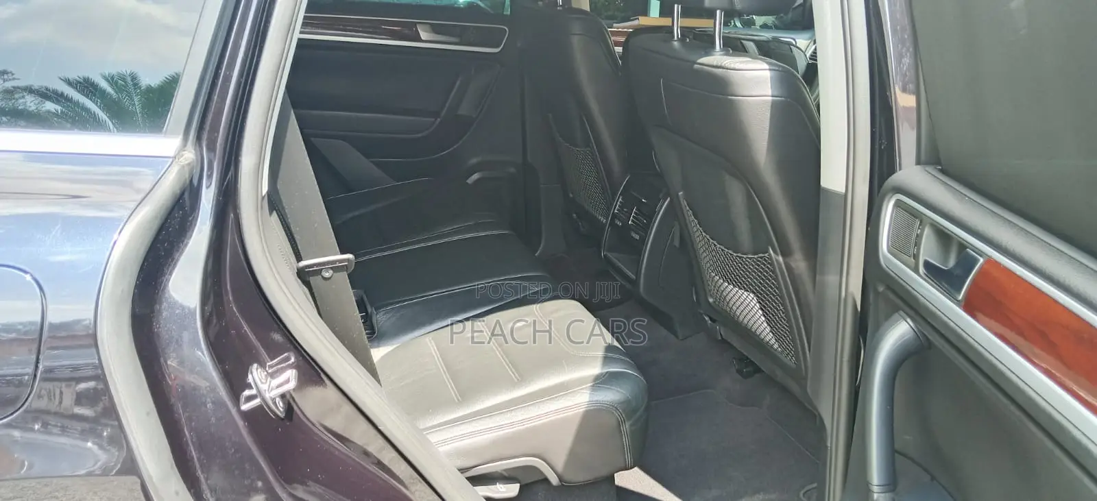 Volkswagen Touareg 2012 Black