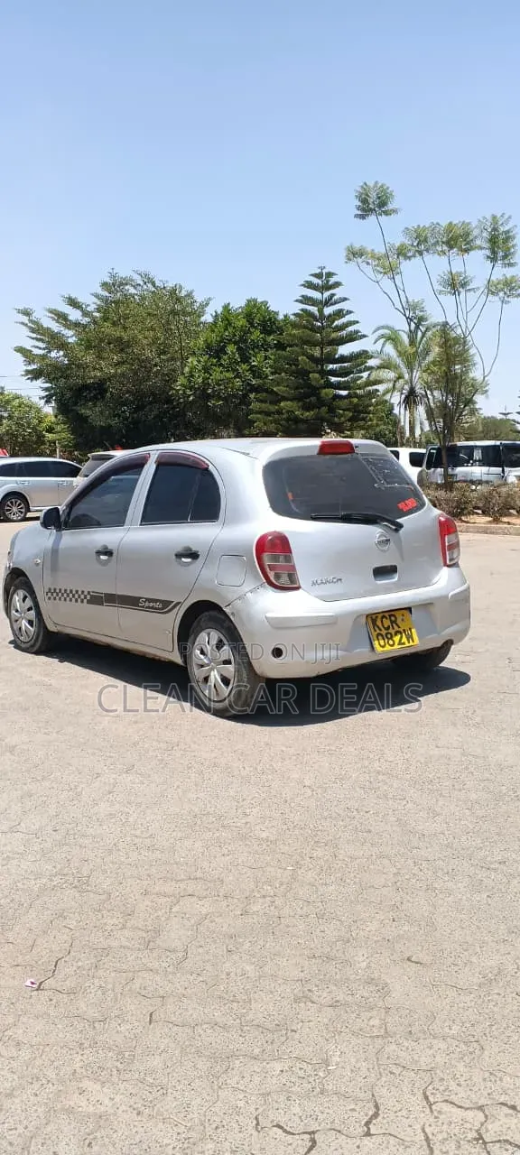 Nissan March 2012 Silver