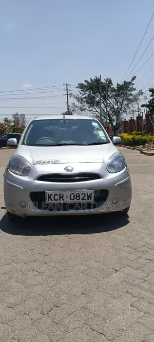 Nissan March 2012 Silver