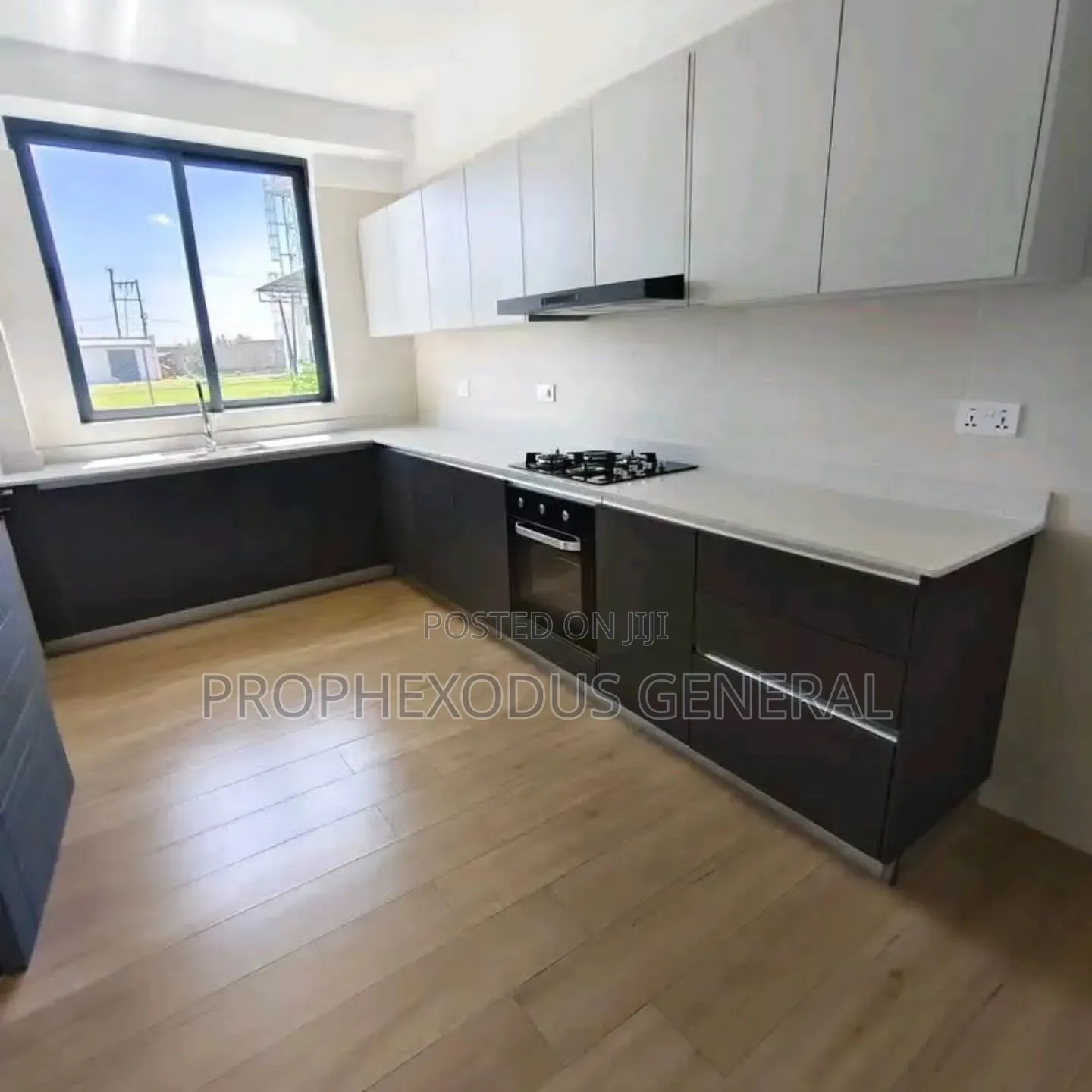 4bdrm Maisonette in Maasai Lodge for sale