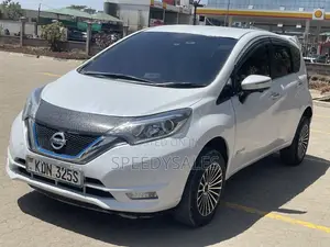 Nissan Note 2017 White