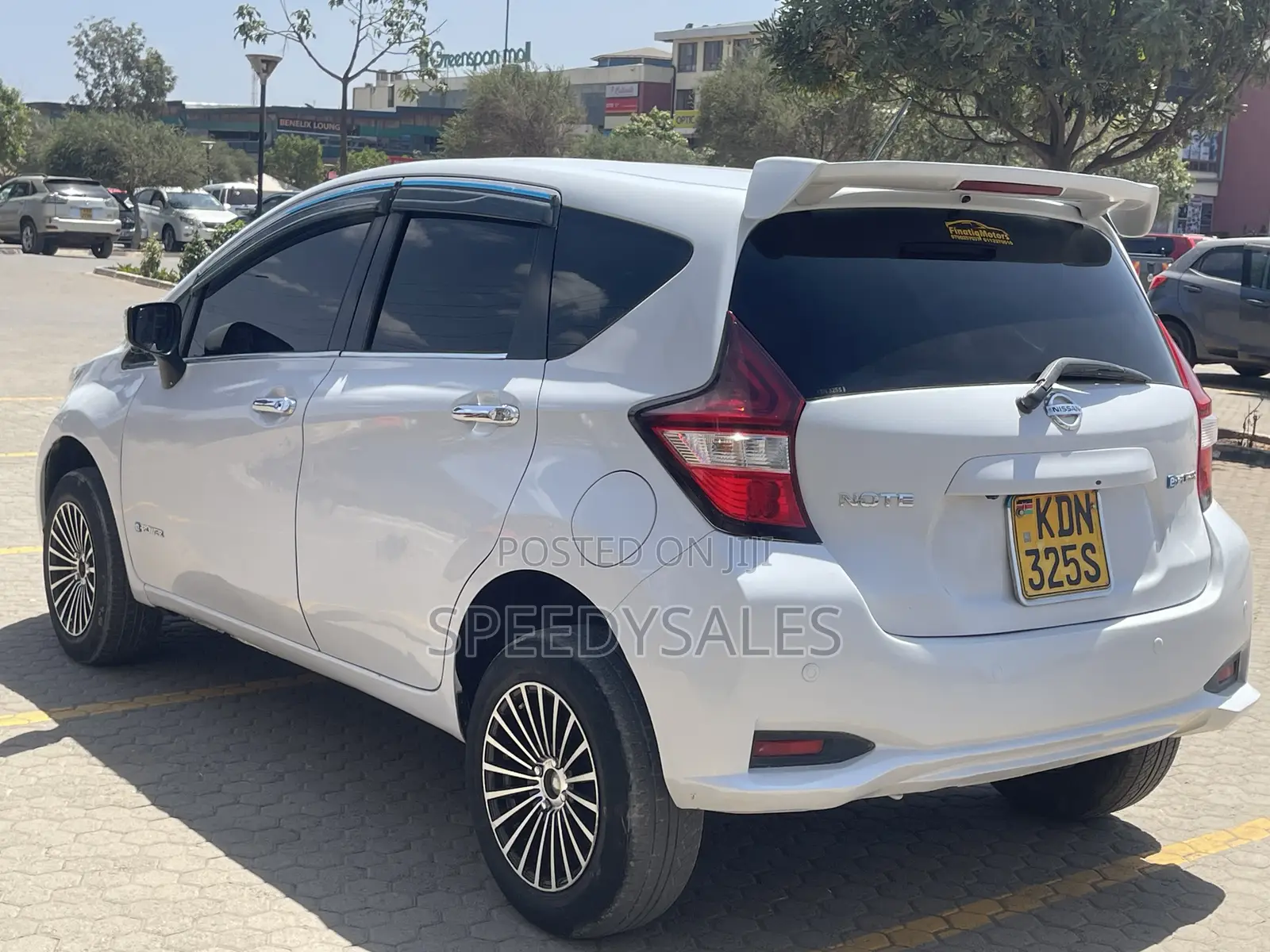 Nissan Note 2017 White