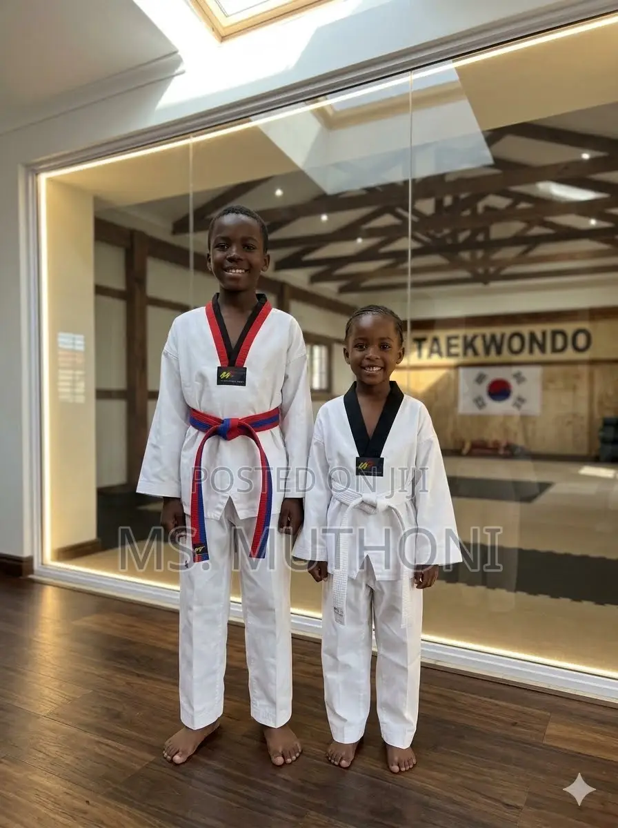 Professional Martial Arts Costume Karate Taekwondo Gi 4-12YKids