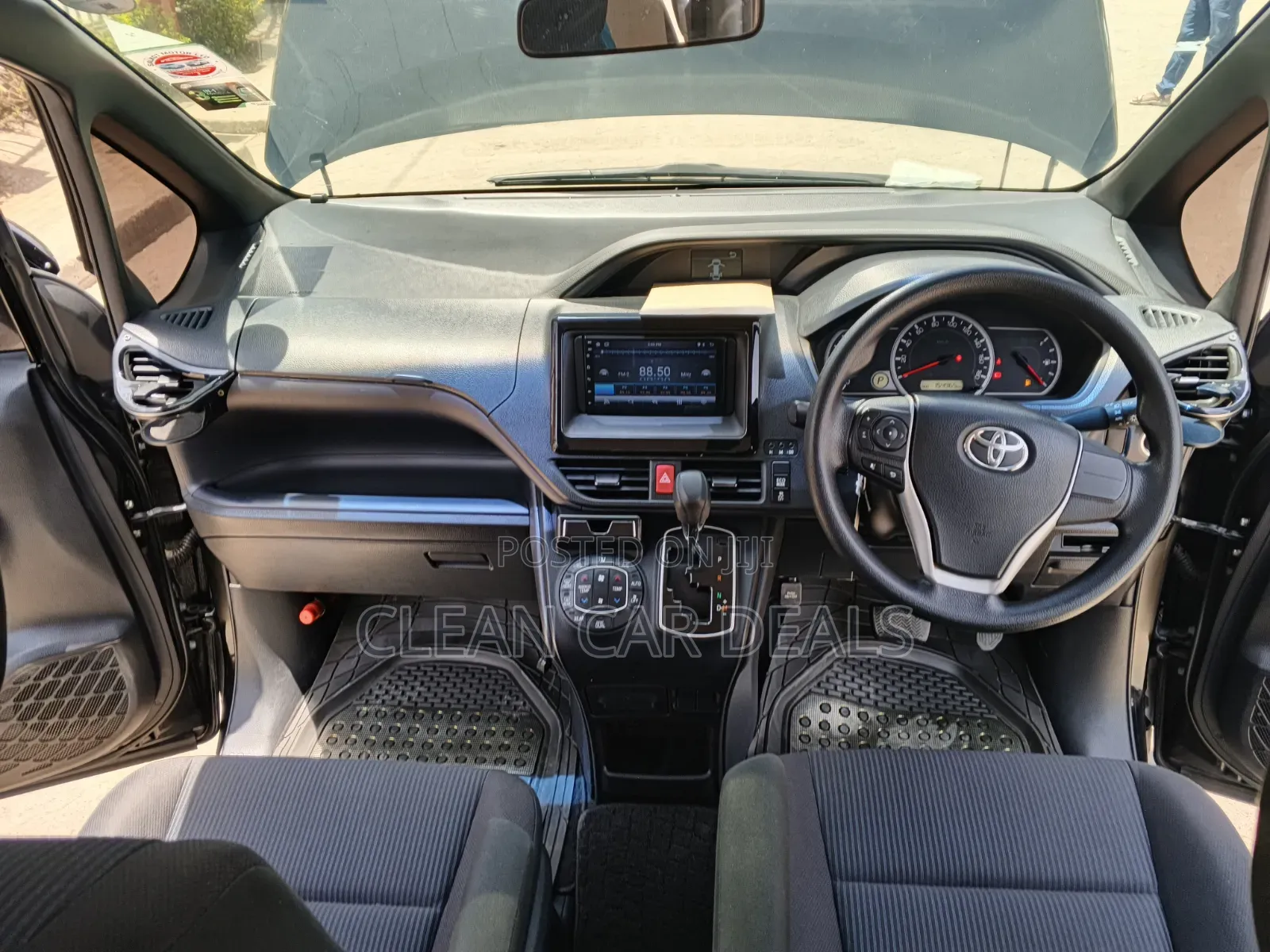 Toyota Noah 2018 Black